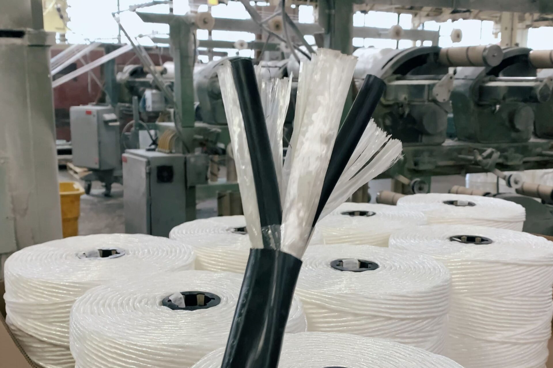 Plastic Cable Filler (1)
